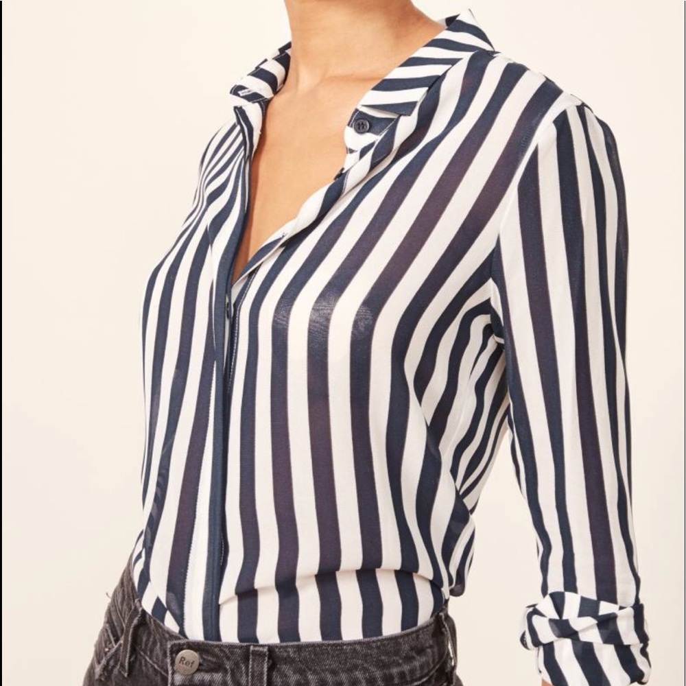 Reformation black and white button down xs